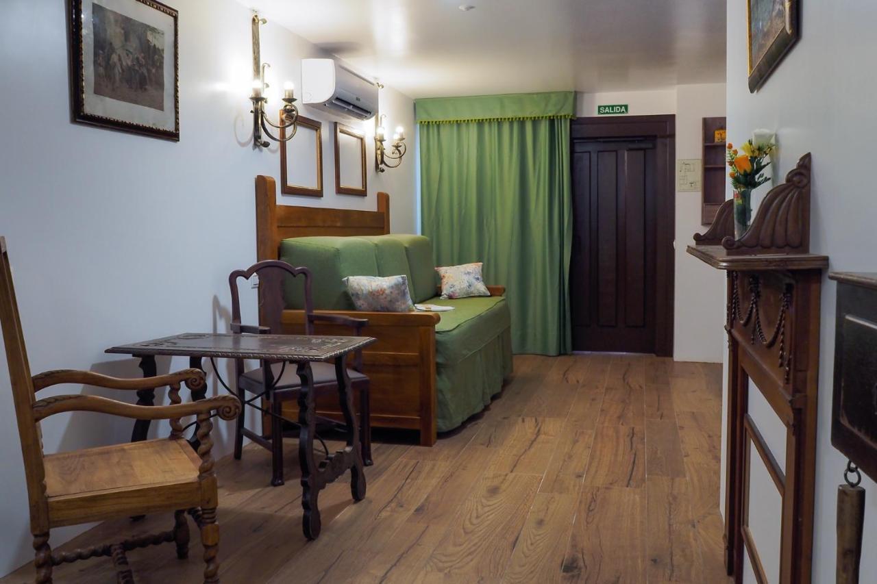 Posada Y Apartamentos Trebuesto De Guriezo Eksteriør billede