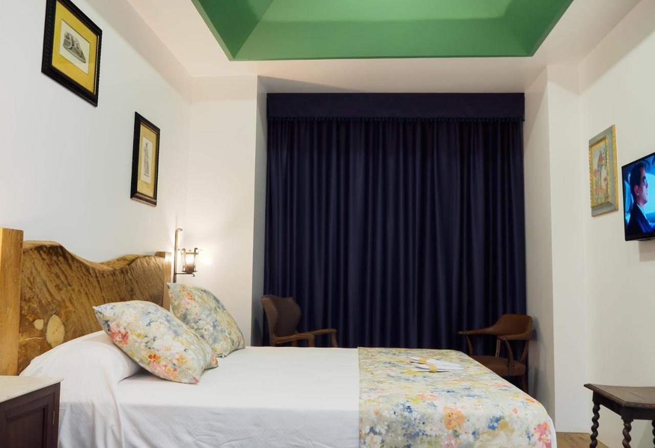Posada Y Apartamentos Trebuesto De Guriezo Eksteriør billede