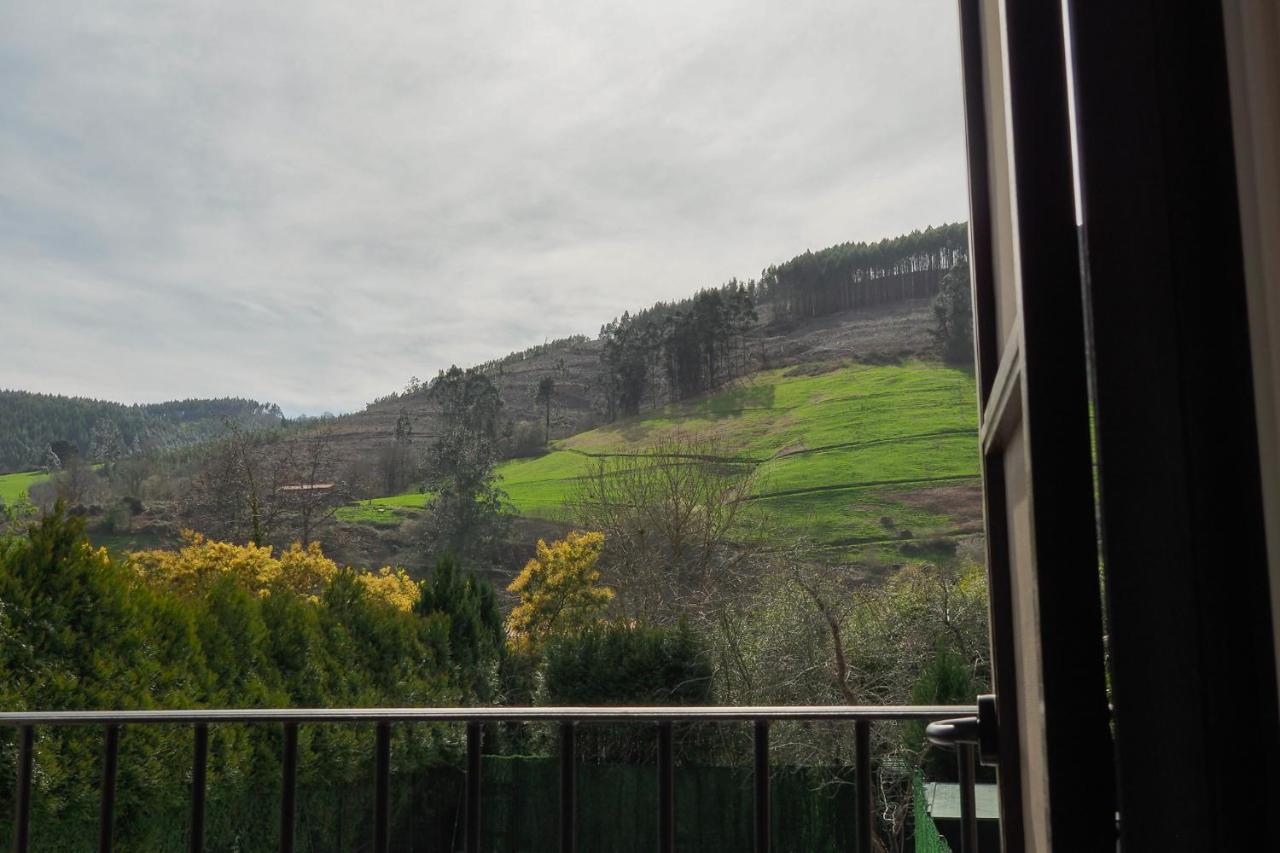 Posada Y Apartamentos Trebuesto De Guriezo Eksteriør billede
